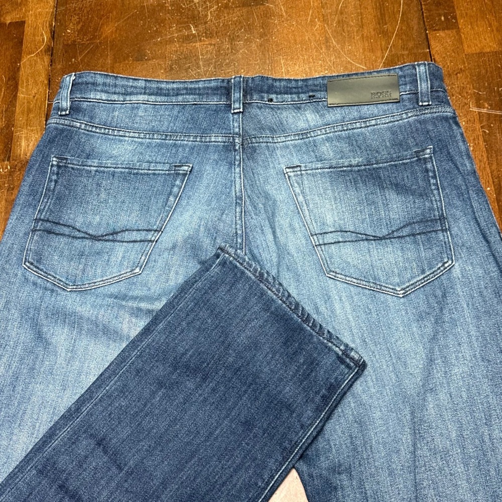 Hugo Boss Maine3 Jeans Mens 34/32 Blue Candiani Italian Fabric Stretch Denim